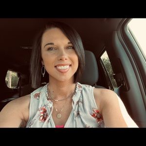 Meet your Posher, Haley